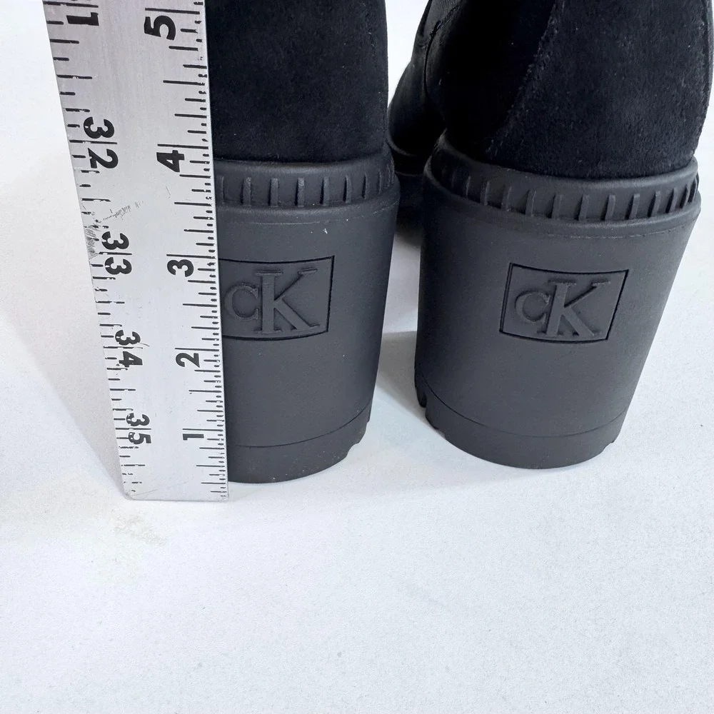 Calvin Klein Boots Womens Size 7.5 Black Suede Chelsea Ankle Block Heel Lug Sole